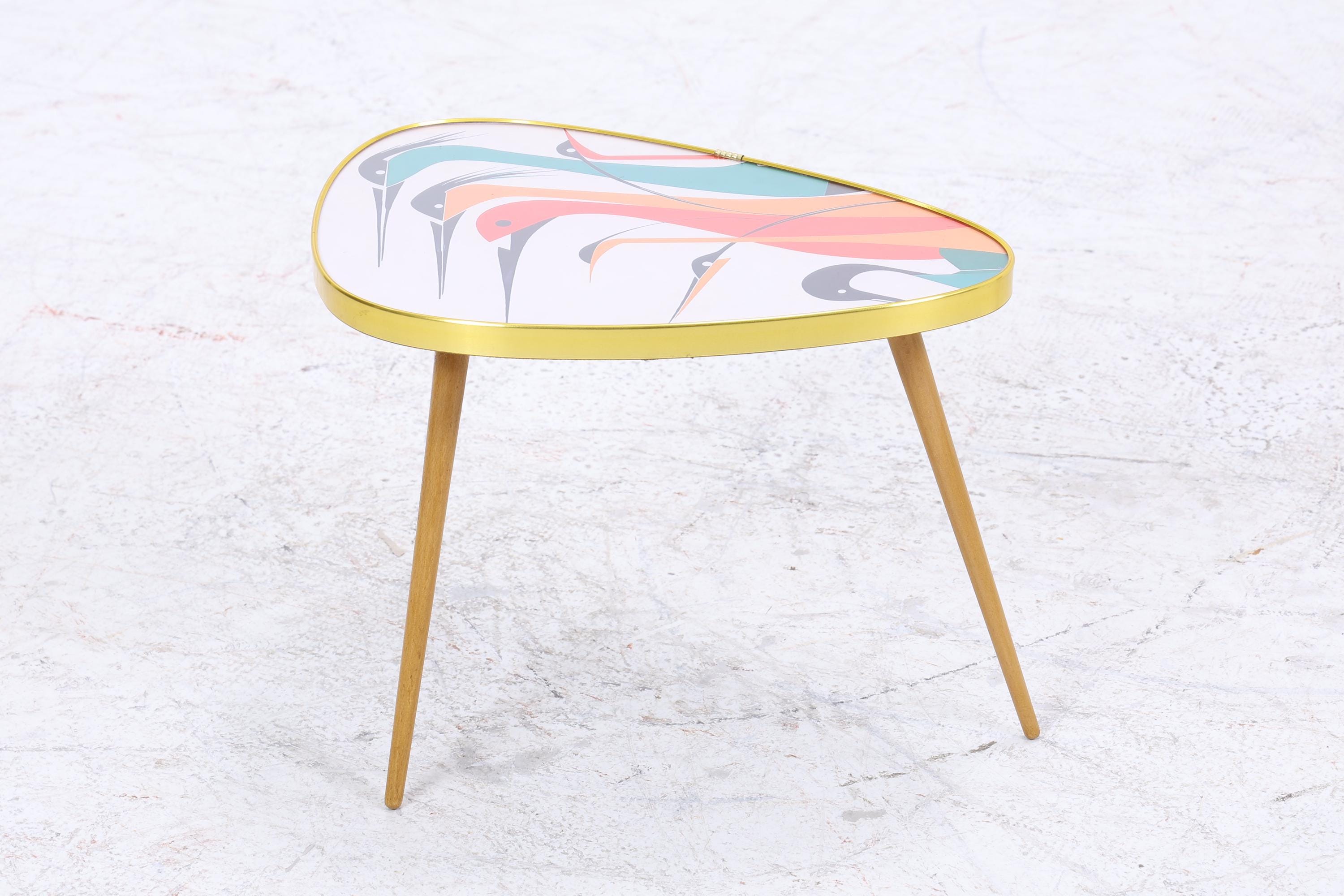 Vintage Blumentisch mit Muster | Mid Century Beisteltisch | Beistelltische 60er Jahre