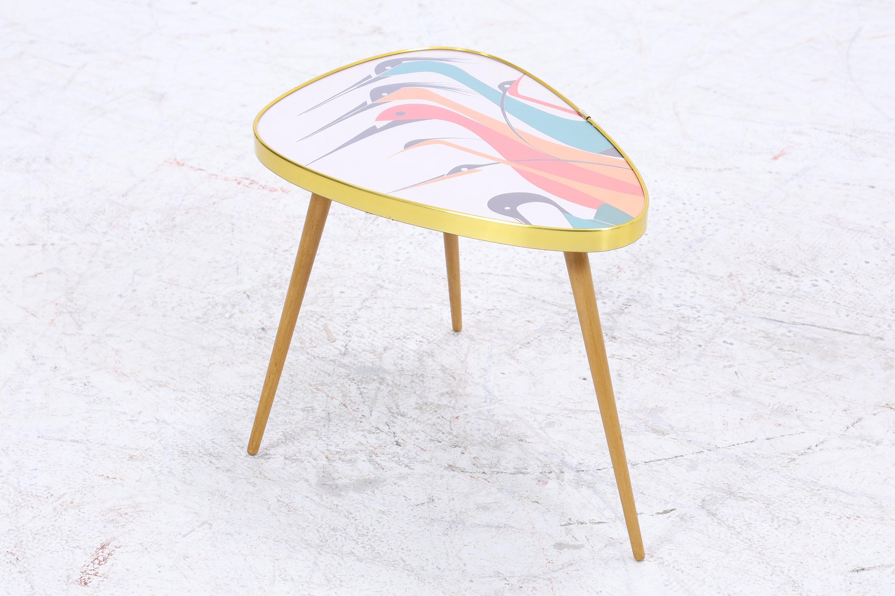 Vintage Blumentisch mit Muster | Mid Century Beisteltisch | Beistelltische 60er Jahre