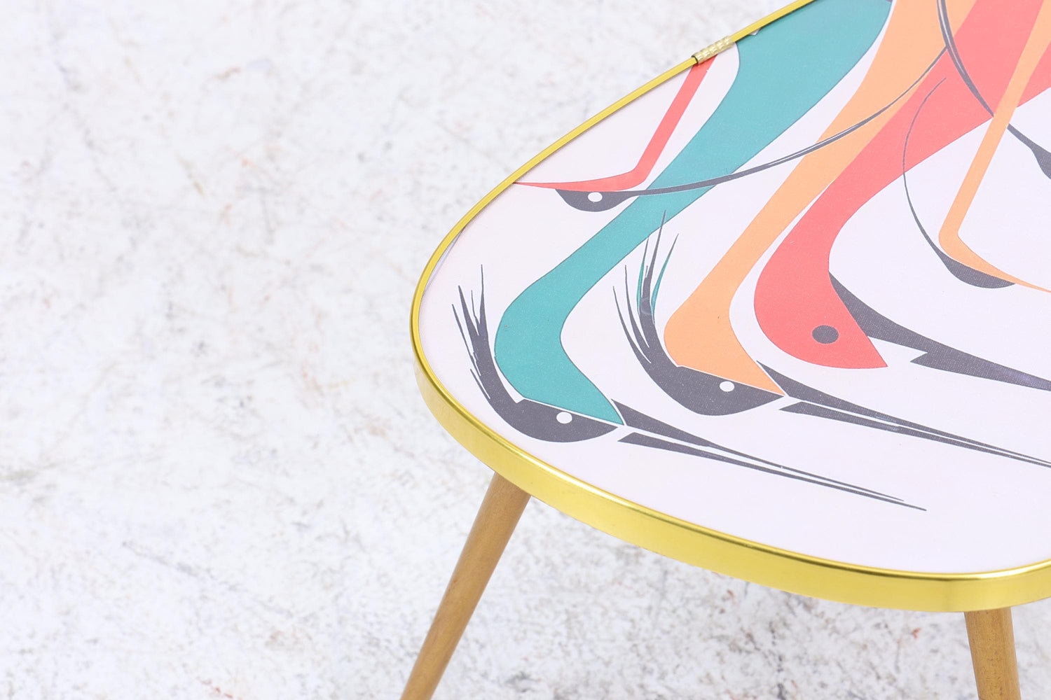 Vintage Blumentisch mit Muster | Mid Century Beisteltisch | Beistelltische 60er Jahre