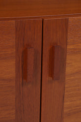 Vintage Teak Kommode | Mid-Century Schrank mit 2 Türen | Danish Design 1960er