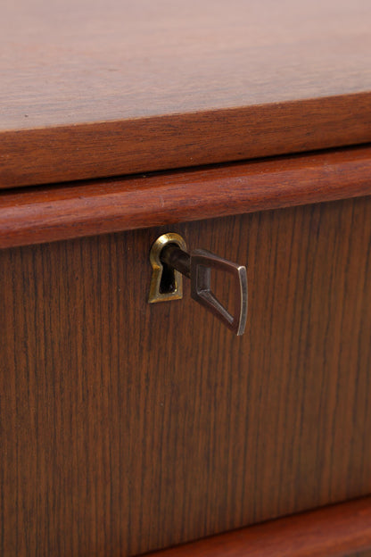 Teak Schubladenkommode | Mid-Century Vintage Kommode mit 4 Schubladen | Scandinavian Design 1960er