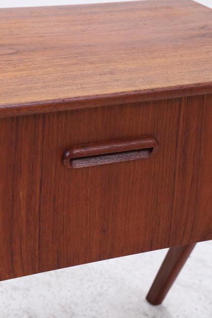 Vintage Teak Nähkasten | Danish Design | Mid-Century Beistelltisch