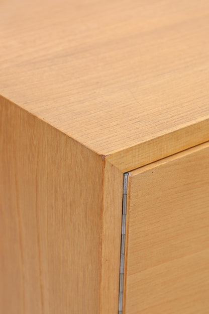 Vintage Wäscheschrank | Mid-Century Kleiderschrank 60er Jahre Design