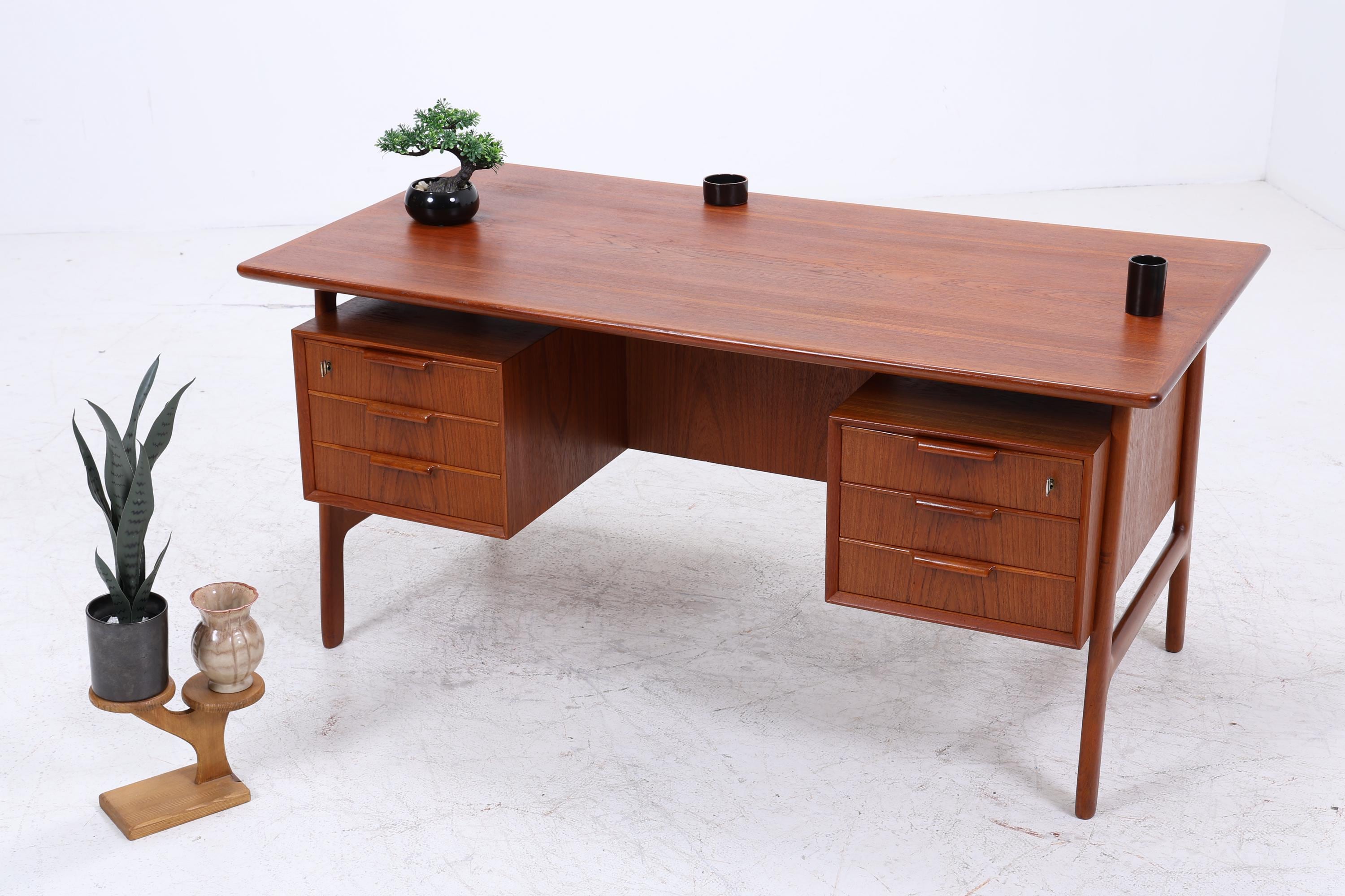 Vintage Teak Schreibtisch von Gunni Omann für Omann Jun "Modell 75" | Mid-Century freistehender Büro Tisch Danish Design