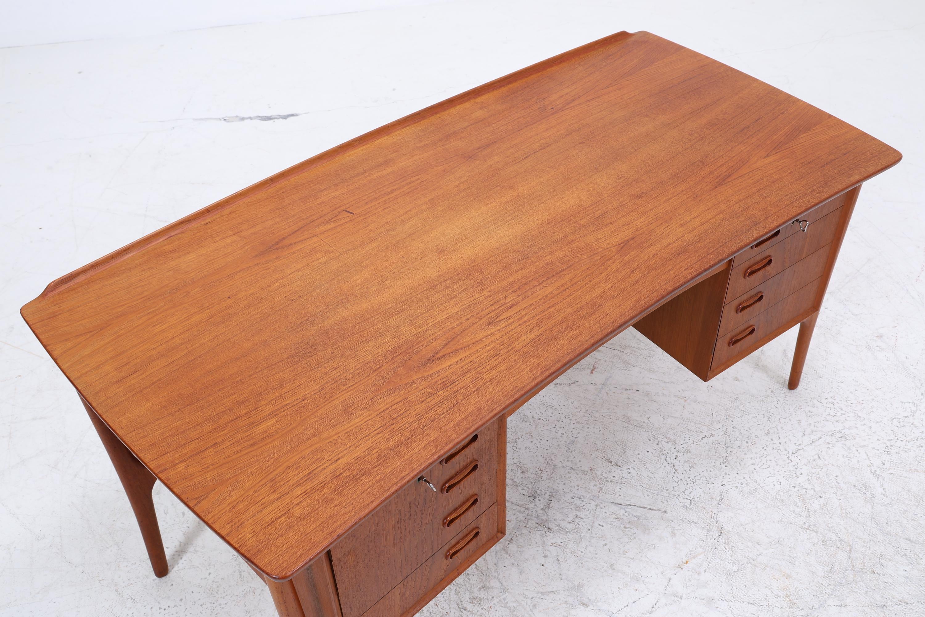 Vintage Teak Schreibtisch | Svend Aage Madsen für HP Hansen | Dänisches Mid-Century Design
