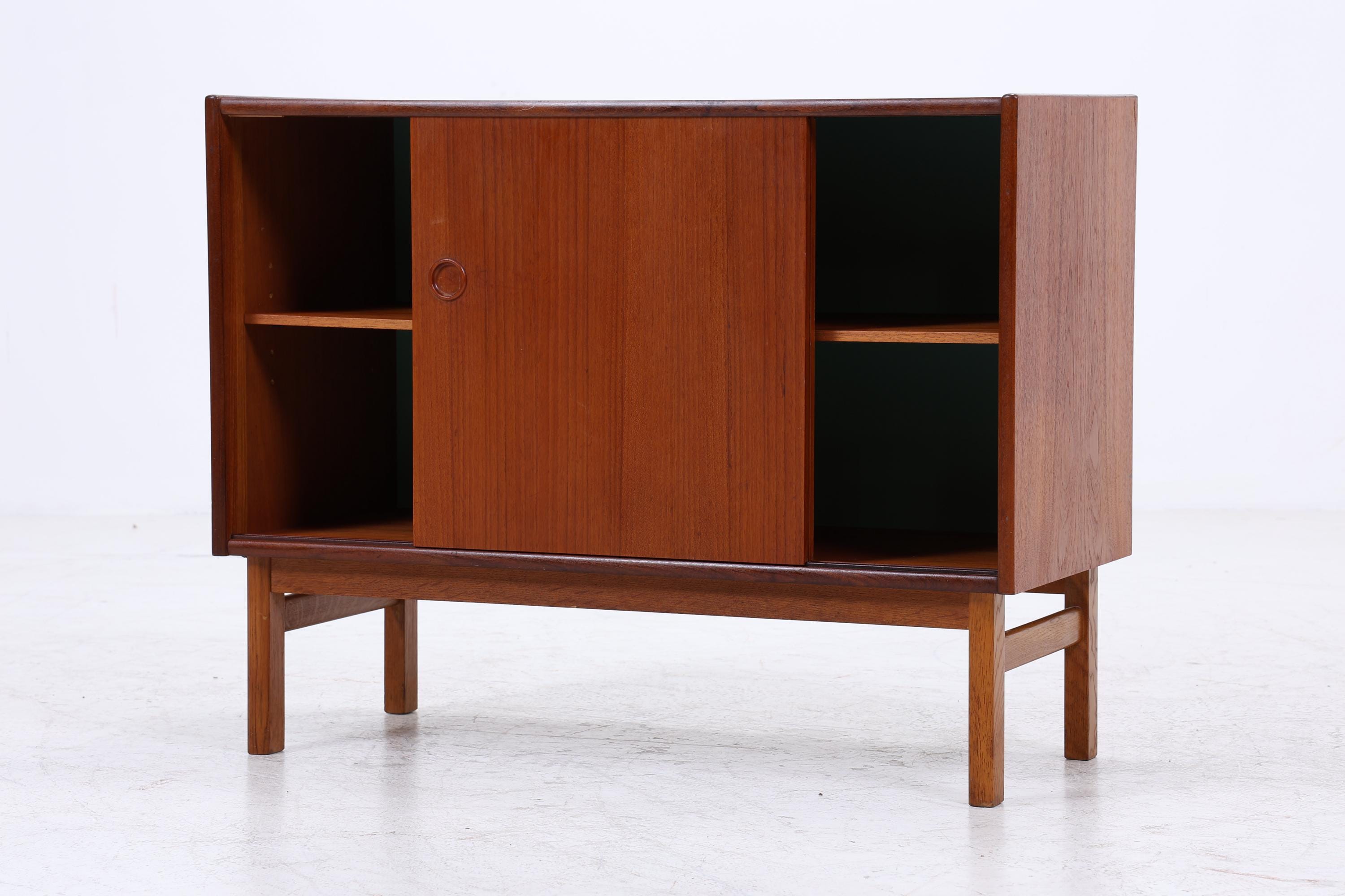Vintage Teak Kommode mit Schiebetüren | Mid-Century Schrank Danish Modern