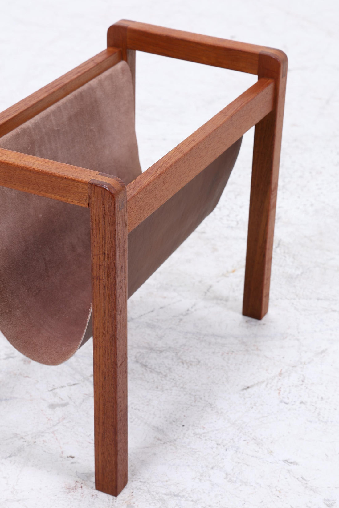 Vintage Teak Zeitungsständer | Mid-Century Magazinhalter Danish Modern