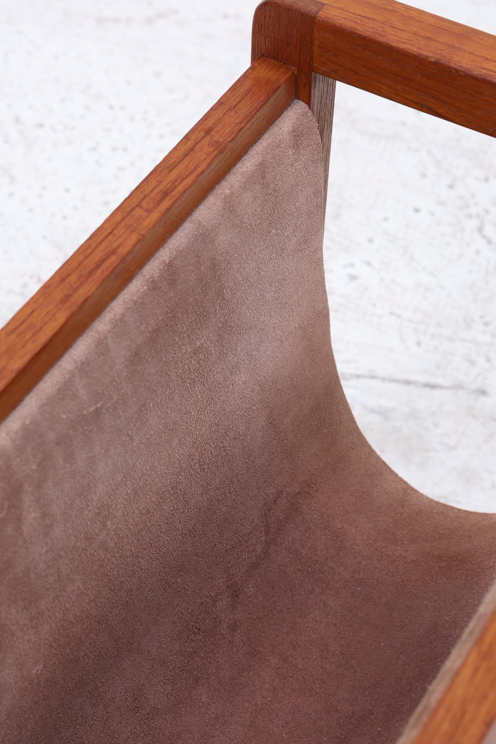 Vintage Teak Zeitungsständer | Mid-Century Magazinhalter Danish Modern