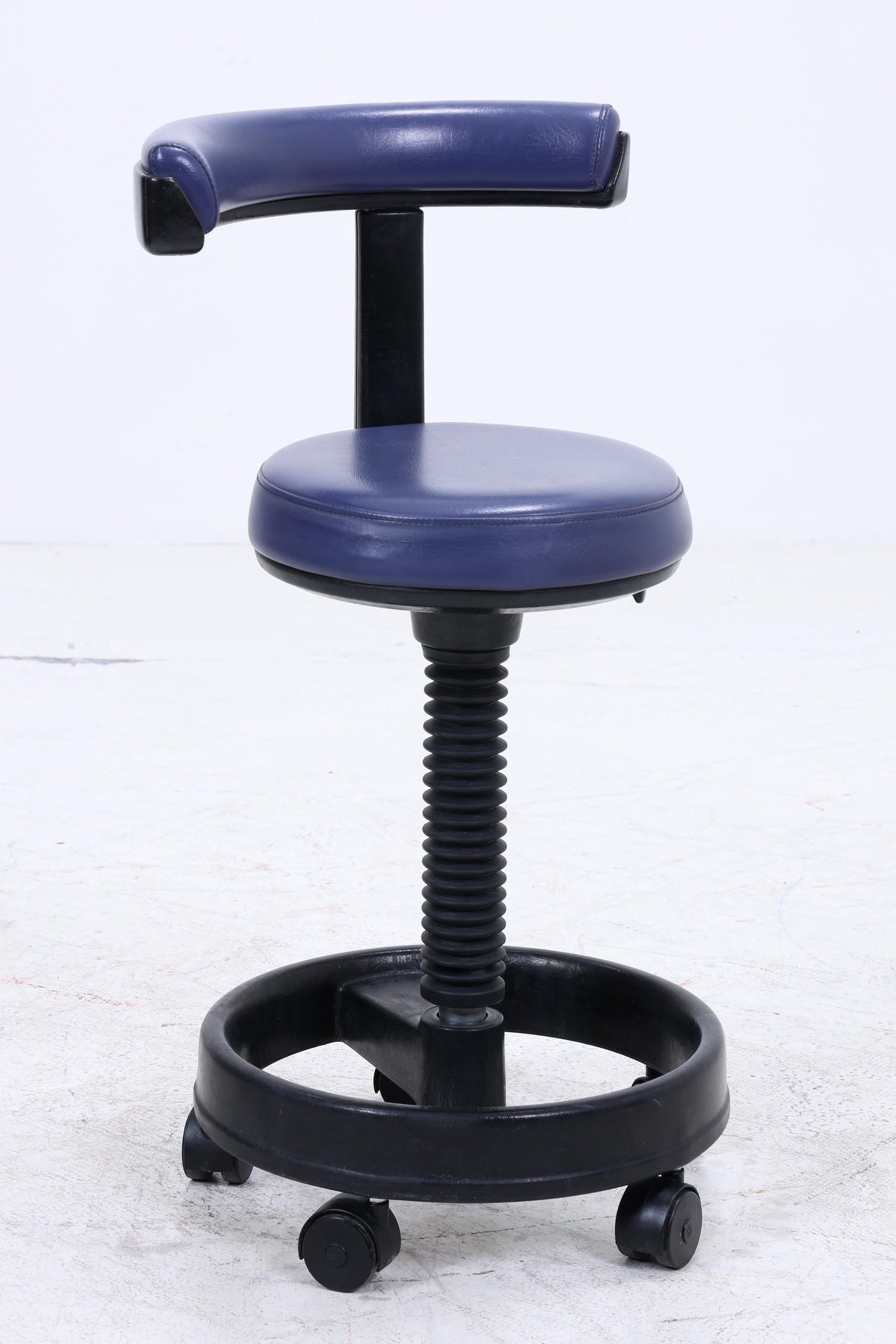 1v4 Siemens Sirona Stil Rollhocker | Vintage Praxis- &amp; Laborhocker | Industrie Design Drehhocker