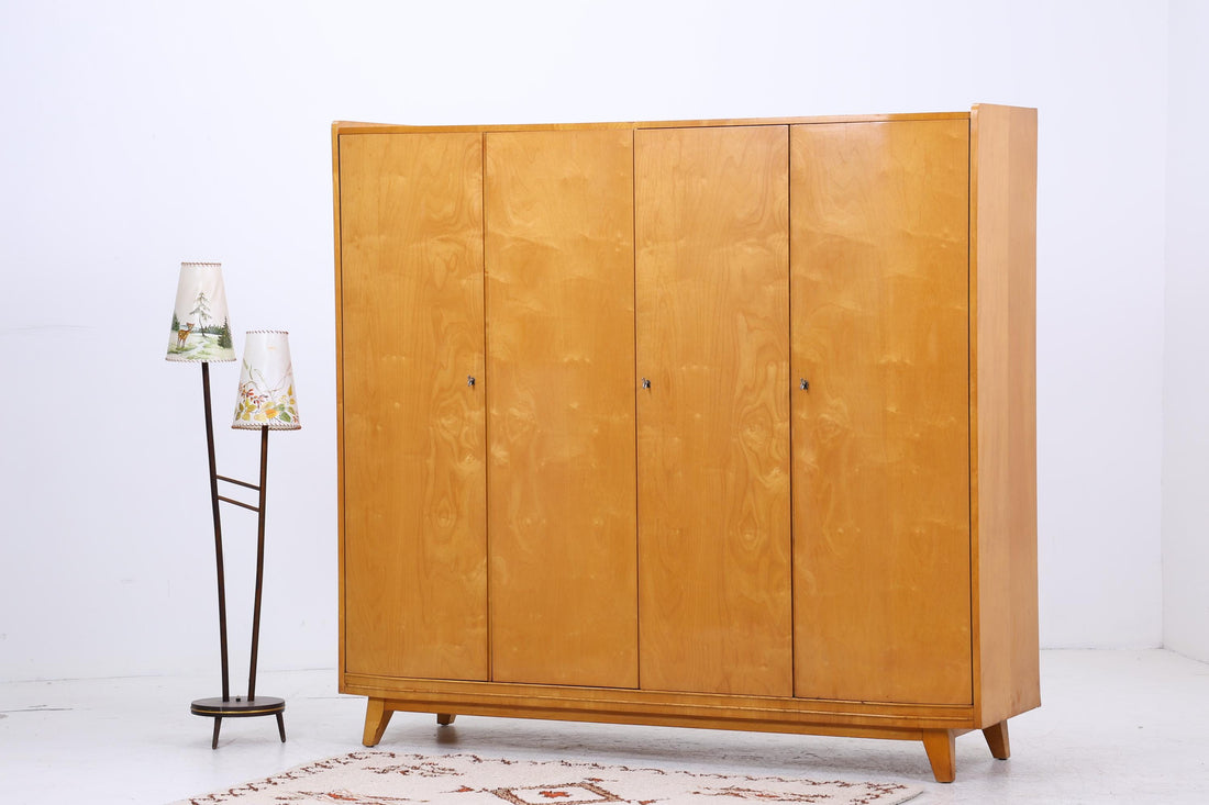 Vintage Kleiderschrank | 4-türig | Mid-Century Schrank | Innenaufteilung mit Kleiderstangen
