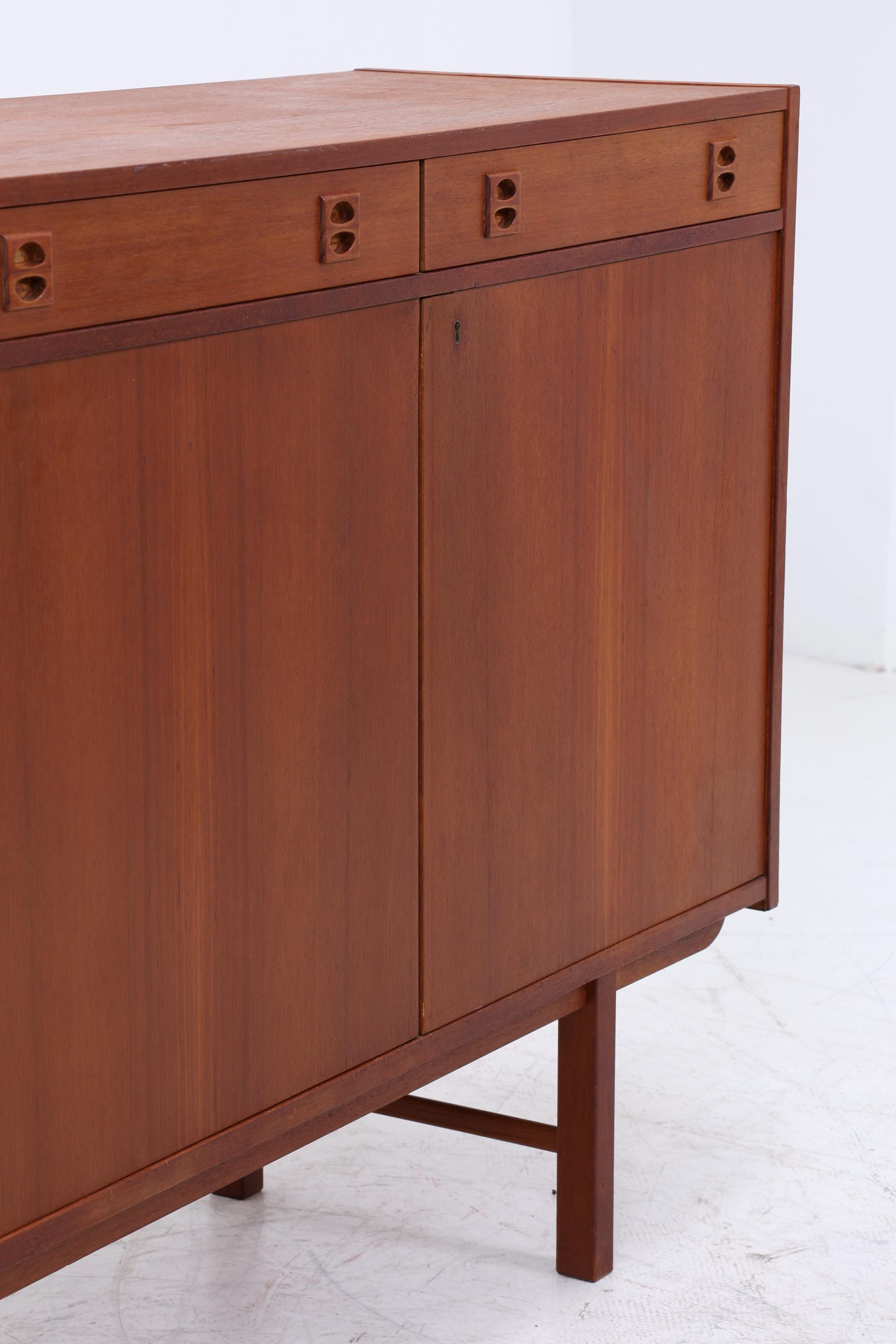 Vintage Teak Highboard 60er Jahre | Mid Century Sideboard Schrank Holz Aufbewahrung