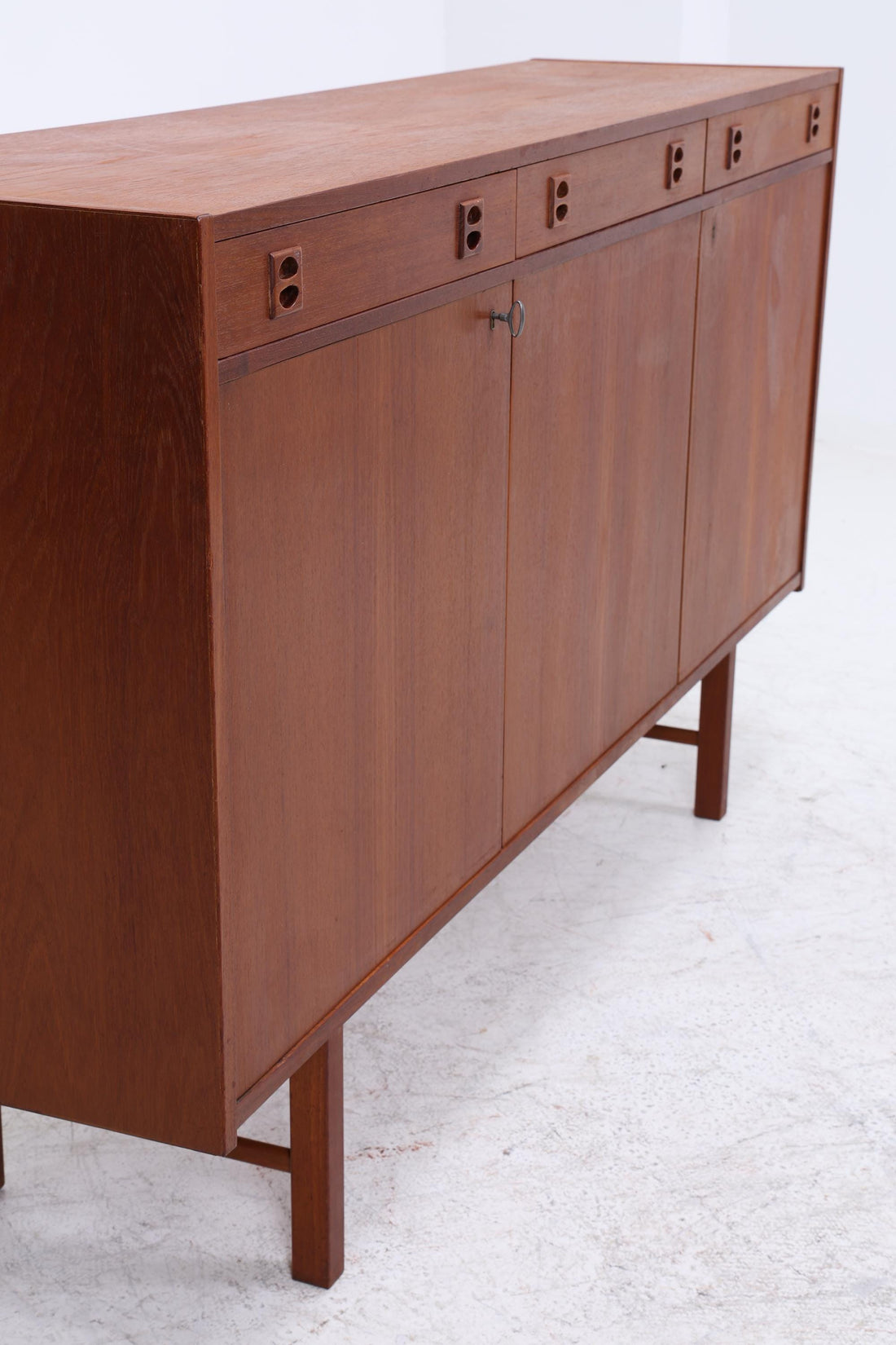 Vintage Teak Highboard 60er Jahre | Mid Century Sideboard Schrank Holz Aufbewahrung