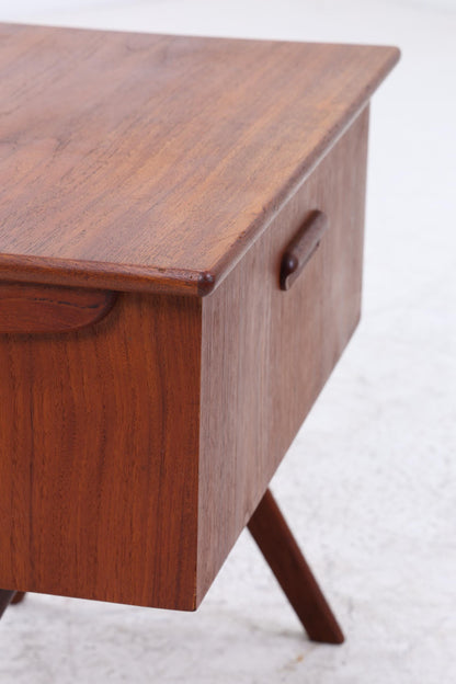 Vintage Teak Nähkasten | Danish Design | Mid-Century Beistelltisch