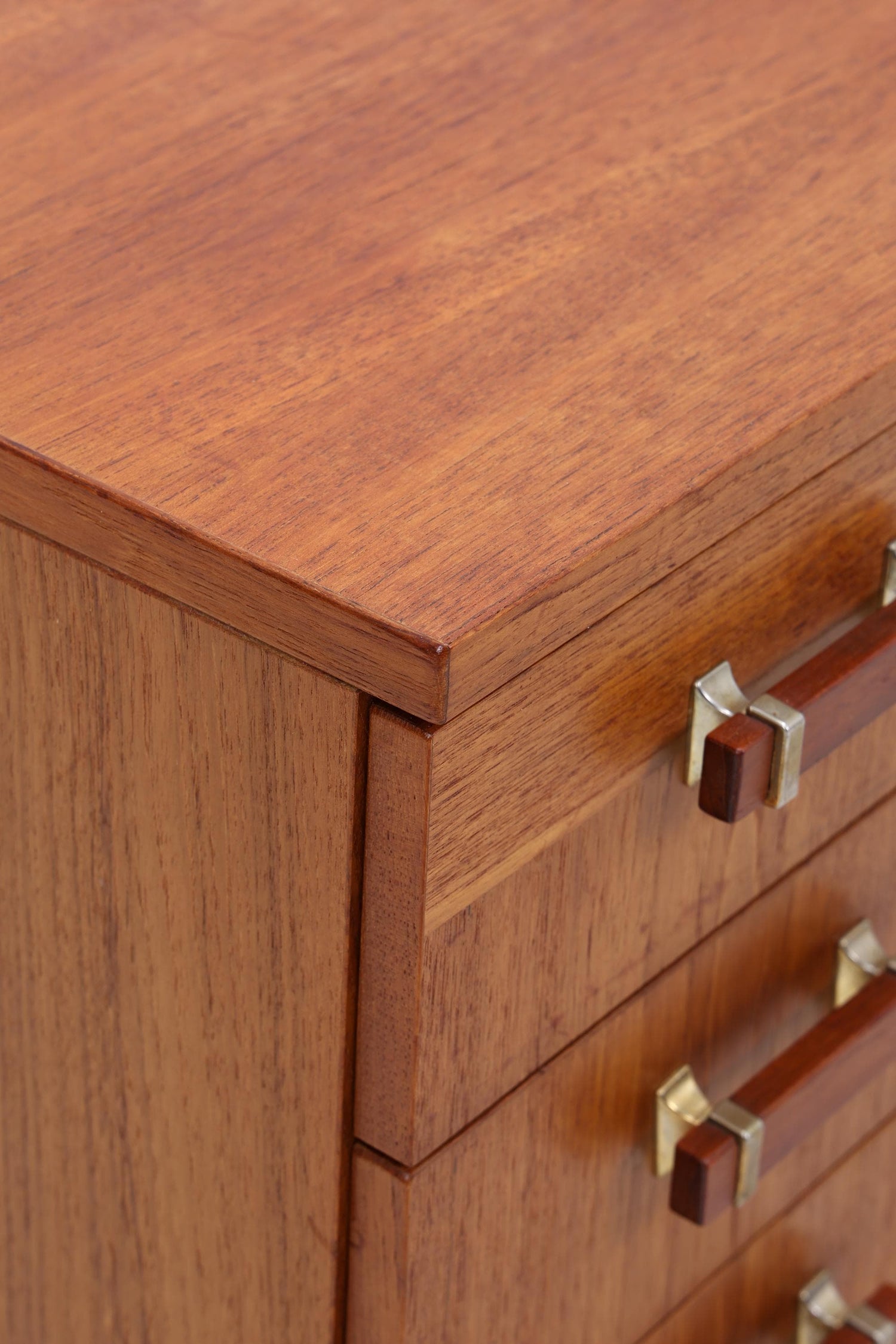Vintage Teak Kommode mit 4 Schubladen | Mid-Century Schrank