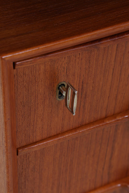 Vintage Teak Schreibtisch von Gunni Omann für Omann Jun "Modell 75" | Mid-Century freistehender Büro Tisch Danish Design