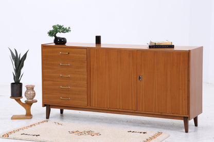 Vintage Nussbaum Sideboard 60er Jahre | Mid Century Schrank 70er