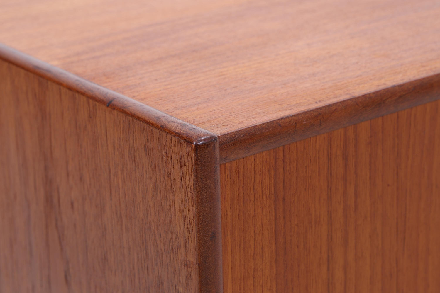 Vintage Teak Kommode mit Schiebetüren | Mid-Century Schrank Danish Modern