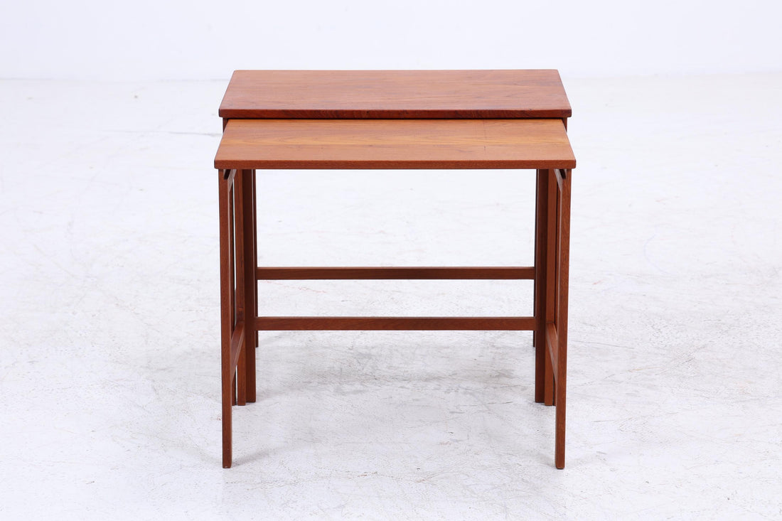 Vintage Teak Satztische 60er Jahre | Danish Design Mid Century Couchtische | 2 Beistelltische 60er Jahre Eckig Holz