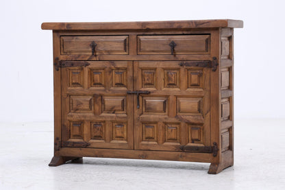 Barock Nussbaum Kommode | Spanischer Landhaus Stil mit Eisenbeschlägen