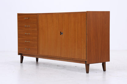 Vintage Nussbaum Sideboard 60er Jahre | Mid Century Schrank 70er