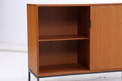 Vintage Kommode mit Schiebetüren | Mid Century 60er Holz Schrank