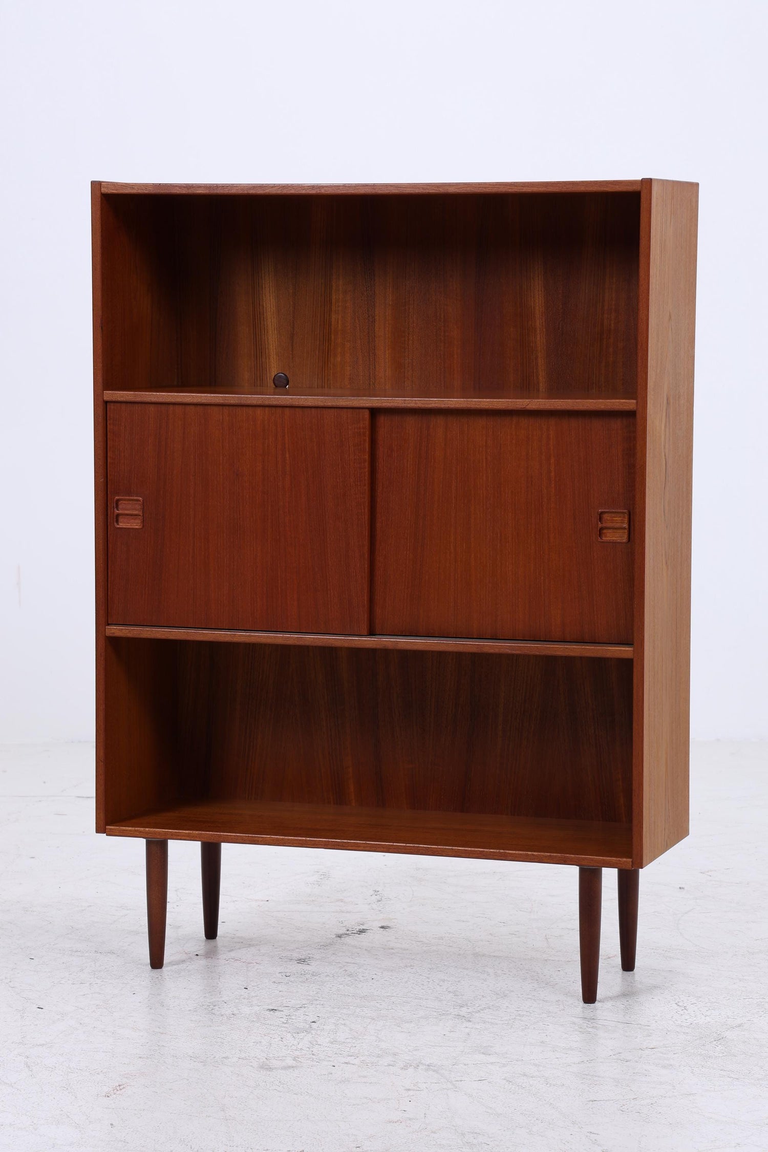 Vintage Teak Bücherschrank mit Schiebetüren | Mid Century Danish Design Regal 1960er