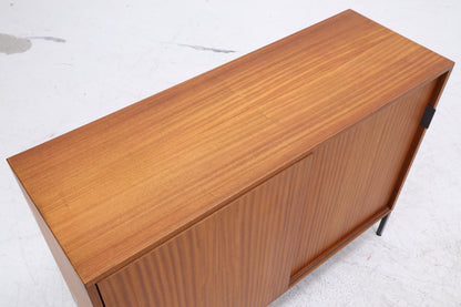 Vintage Kommode mit Schiebetüren | Mid Century 60er Holz Schrank