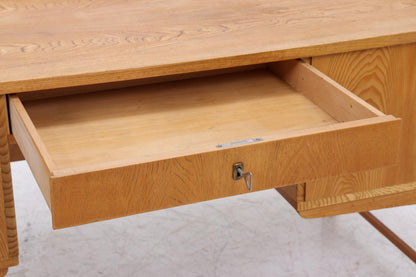 Vintage Schreibtisch aus Esche | Mid-Century Bürotisch 60er Jahre Design