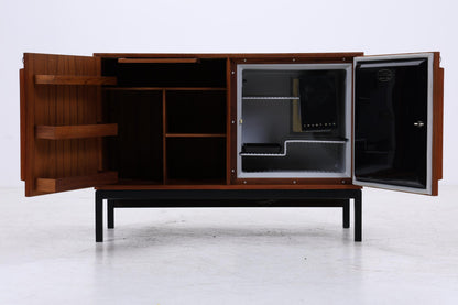 Vintage Teak Barschrank von Bernadotte &amp; Björn für Atlas Silkeborg | Mid Century Minibar mit Kühlschrank