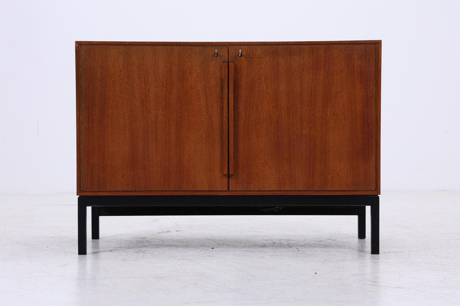 Vintage Teak Barschrank von Bernadotte &amp; Björn für Atlas Silkeborg | Mid Century Minibar mit Kühlschrank
