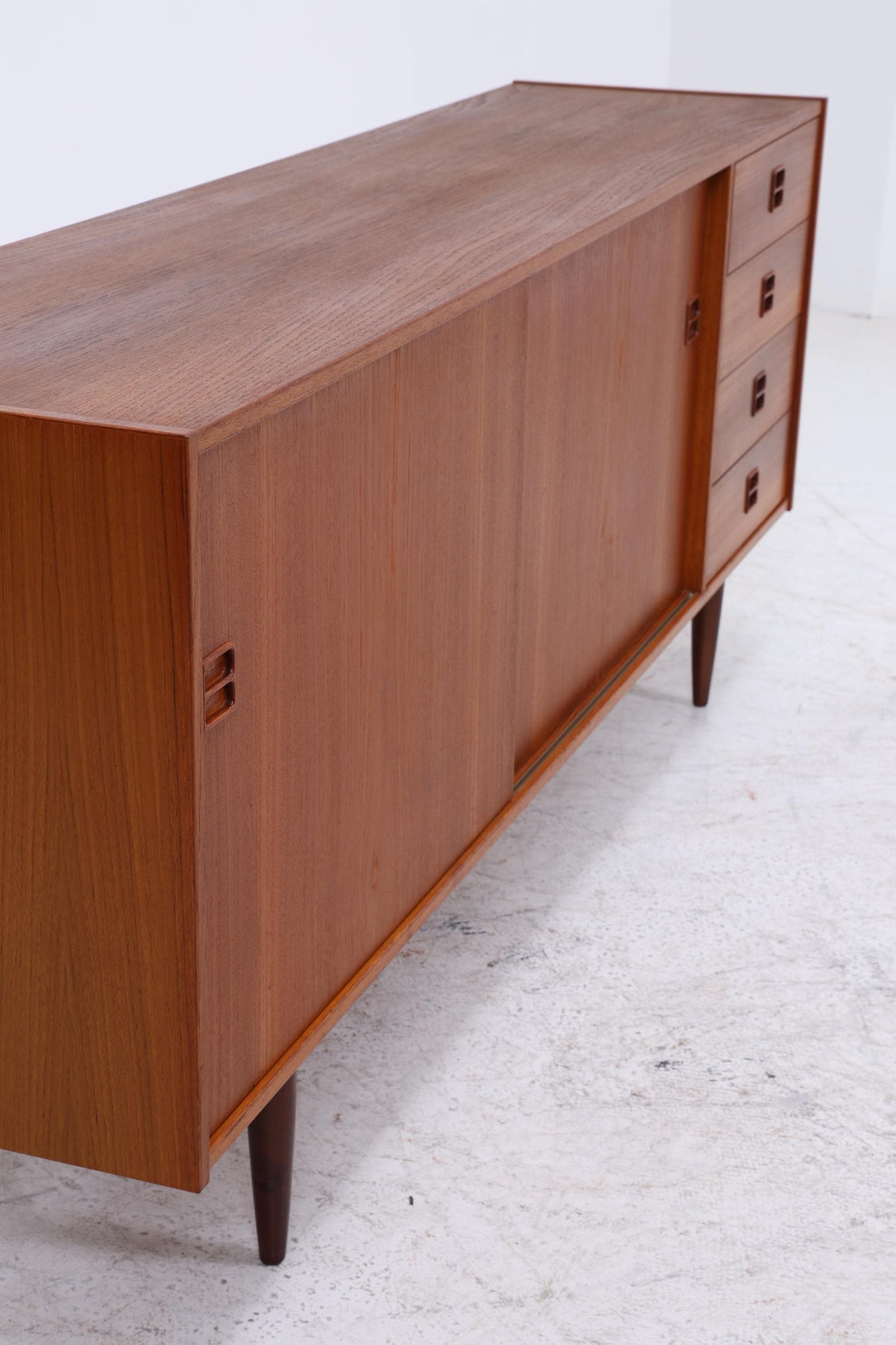 Vintage Teak Sideboard mit Schiebetüren &amp; Schubladen | Danish Design Mid Century 1960er