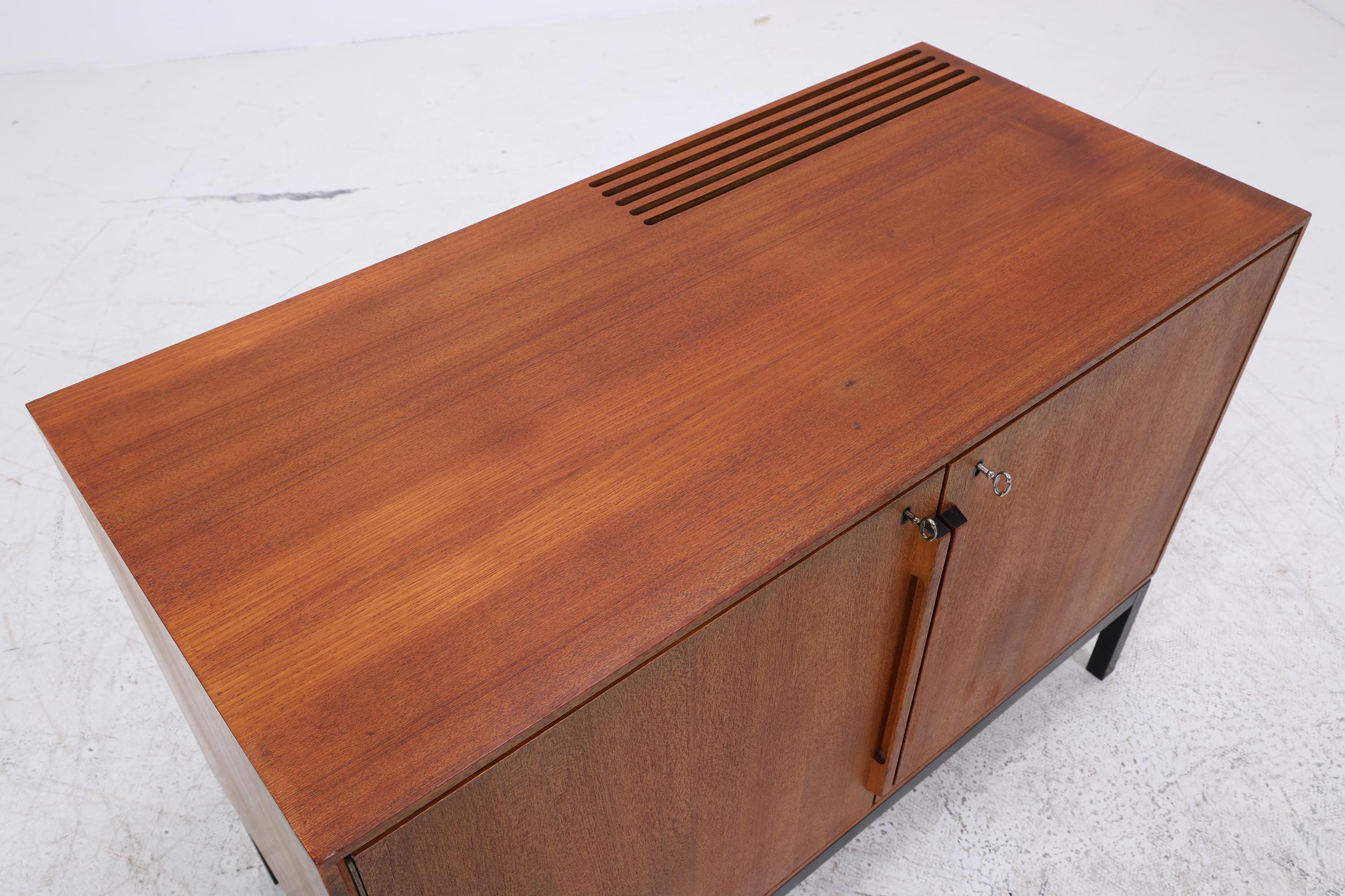 Vintage Teak Barschrank von Bernadotte &amp; Björn für Atlas Silkeborg | Mid Century Minibar mit Kühlschrank