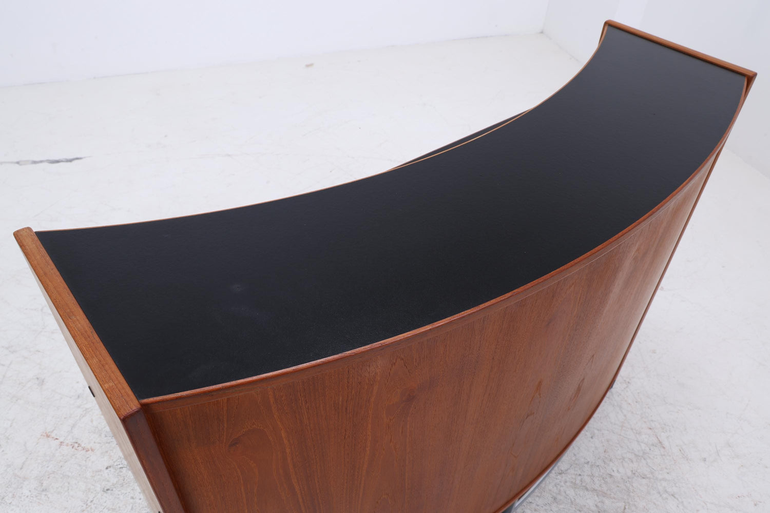Seltene Vintage Teak Boomerang Bar von Erik Buch für Dyrlund | Mid Century Barschrank