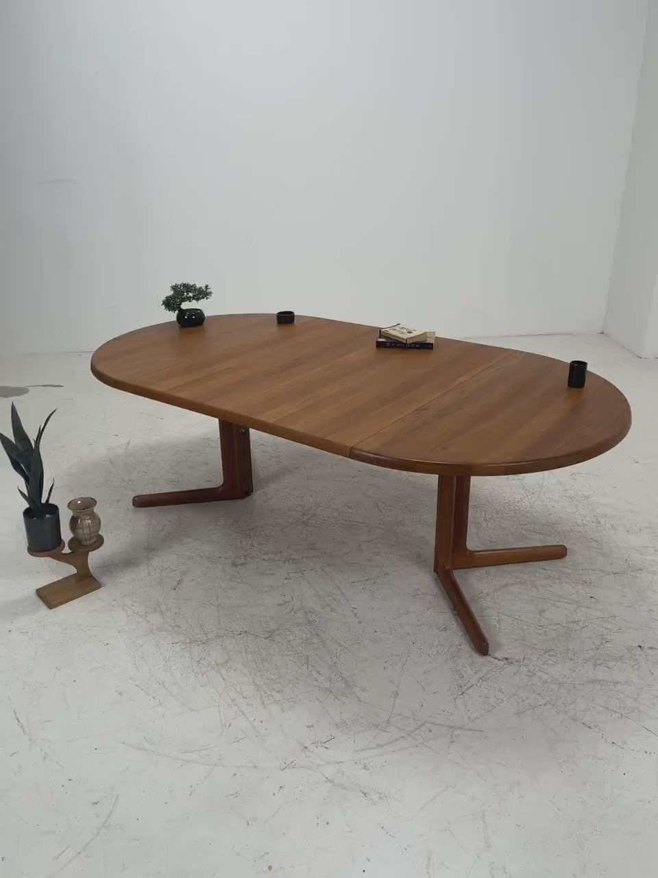 CJ Rosengaarden Vintage Esstisch | Mid Century Teak Tisch rund/oval ausziehbar mit 2 Einlegeplatten